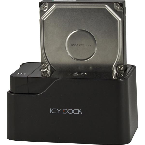 ICY DOCK USB 3.0 suoratelakka 2 5- ja 3 5" ATA-133/SATA 6Gb/s"