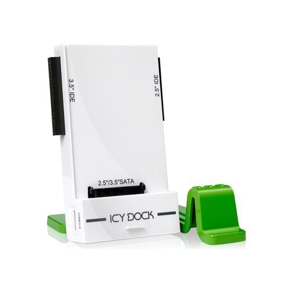 ICY DOCK USB 3.0 suoratelakka 2 5 tai 3 5" IDE-/SATA-levylle ATA-133/"