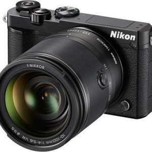 Nikon 1 J5